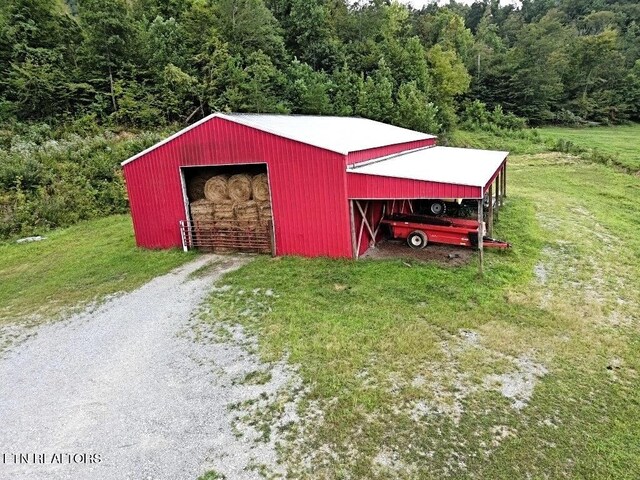Lone Rd, Pioneer, TN 37847