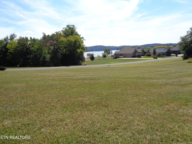 Listing photo 3 for 4061 Paradise Rd, Mooresburg TN 37811