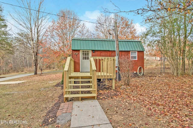 view of shed / structure