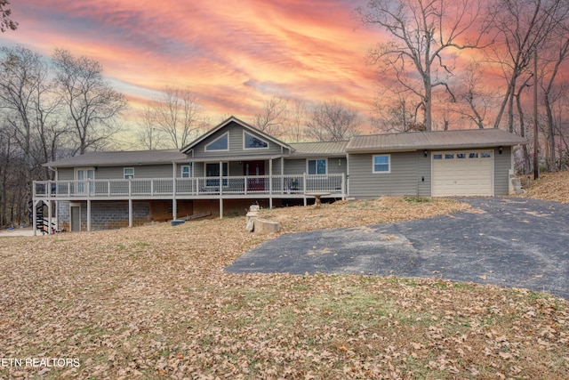 view of front of home featuring covered porch