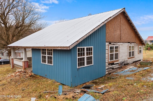 view of side of home