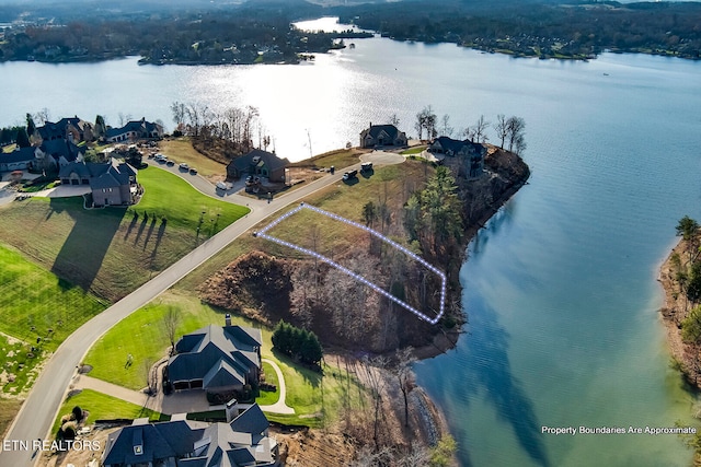 Listing photo 2 for 1668 Taffrail Dr, Lenoir City TN 37772