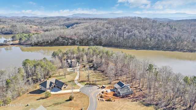 Listing photo 2 for 130 Clearwater Cove Dr, Madisonville TN 37354