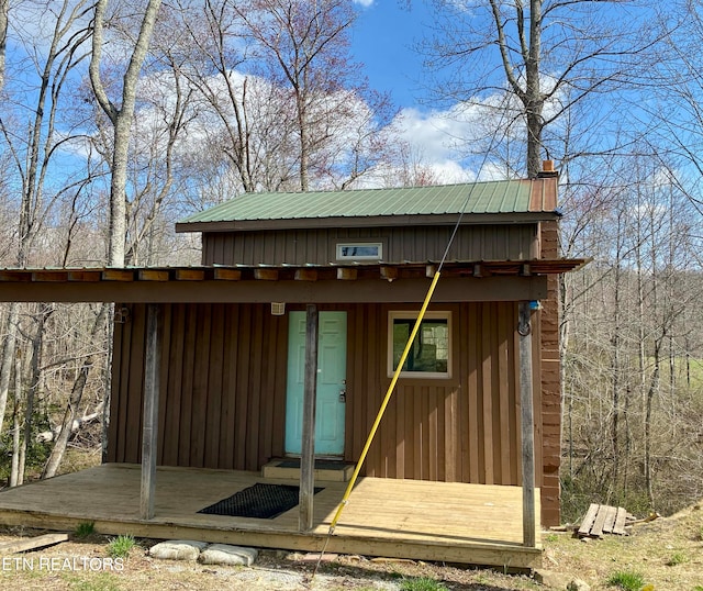 view of shed / structure