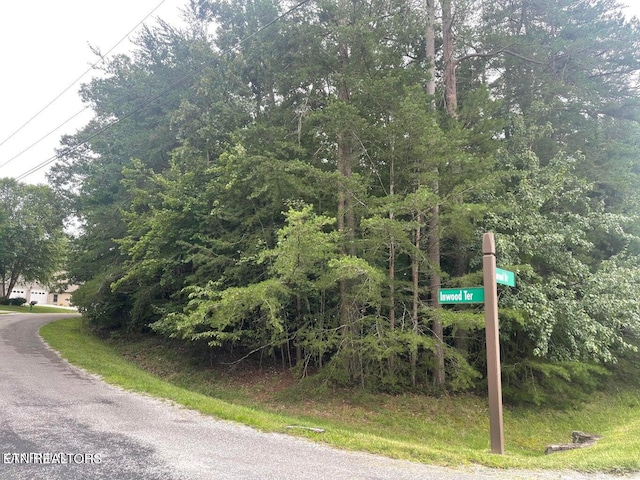 Listing photo 3 for 19 Inwood Dr, Crossville TN 38558