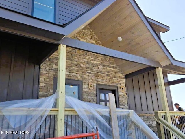 Listing photo 2 for 736 Village Loop Rd, Gatlinburg TN 37738