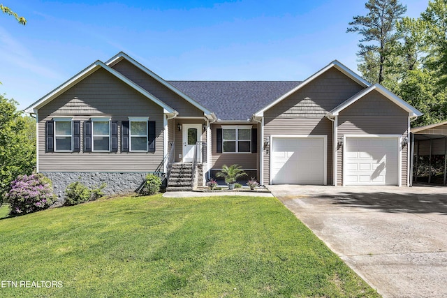 view of front facade featuring a garage and a front yard