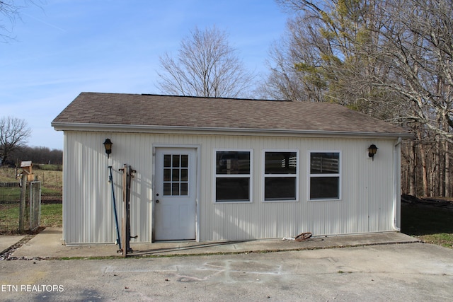 view of shed / structure