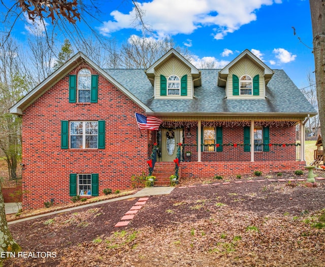 view of front of property featuring a porch