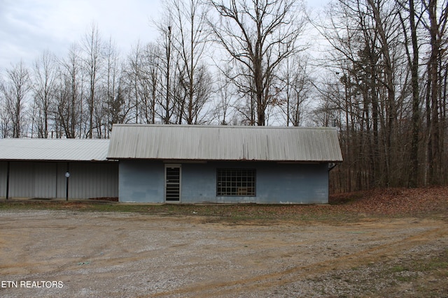 view of shed / structure