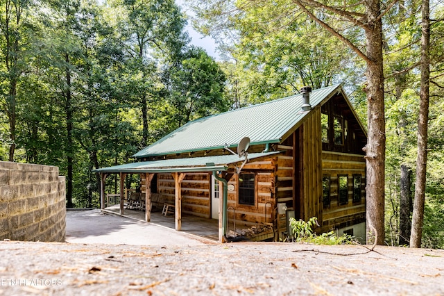 view of shed / structure