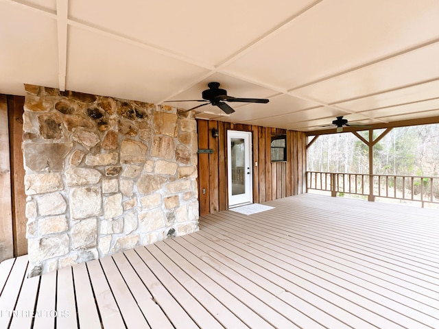 deck with ceiling fan