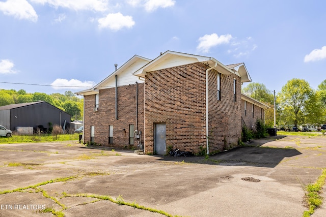 view of property exterior