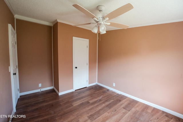 unfurnished bedroom featuring a textured ceiling, ceiling fan, crown molding, and hardwood / wood-style flooring