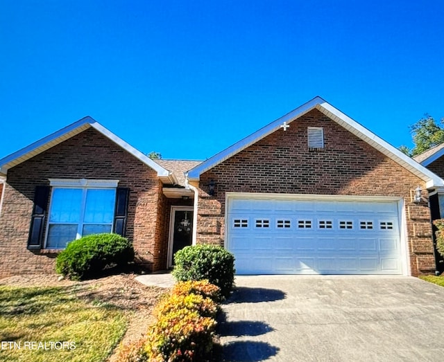 view of front facade with a garage