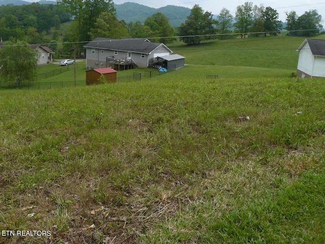 Listing photo 3 for Della Ln, Tazewell TN 37879