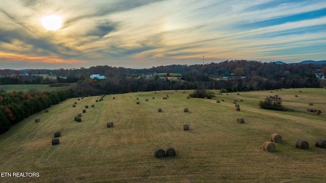 Listing photo 2 for 8634 Shackleford Ln, Strawberry Plains TN 37871