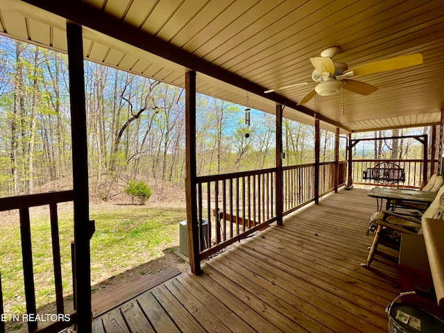 deck featuring ceiling fan