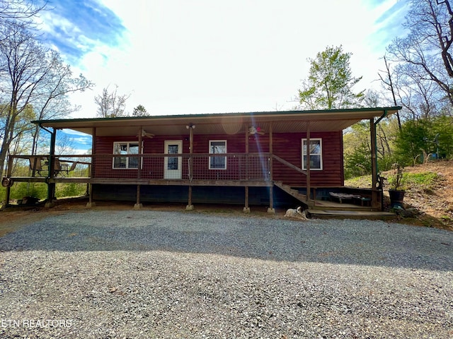 Listing photo 3 for 236 Beech St Unit C, Sneedville TN 37869