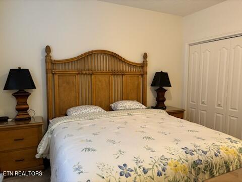 bedroom featuring a closet