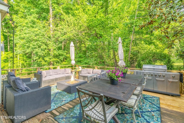 deck featuring an outdoor hangout area