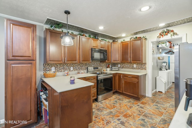 kitchen with crown molding, hanging light fixtures, a textured ceiling, and appliances with stainless steel finishes