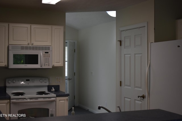 348 Yonside Dr, Sparta, TN 38583 - photo 7