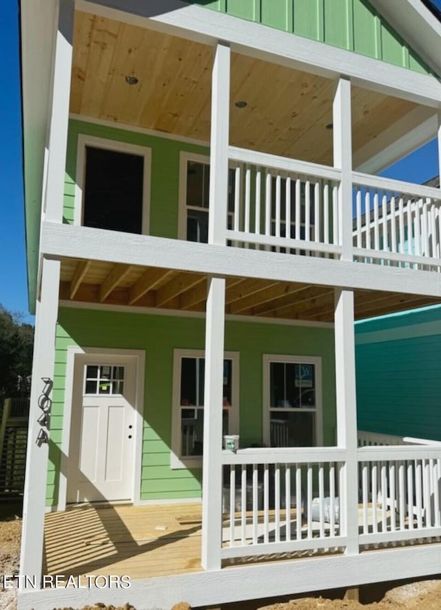 view of rear view of house