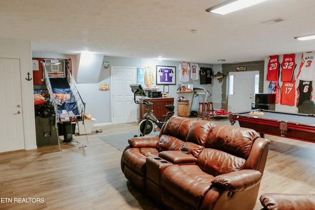 rec room featuring light hardwood / wood-style flooring and billiards