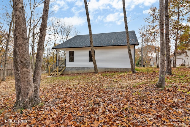 view of home's exterior