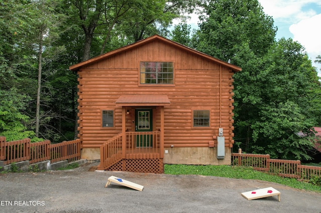 view of front of home