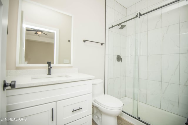 116 Duseth Dr, Sweetwater, TN 37874 - bathroom featuring vanity, a shower stall, and a ceiling fan