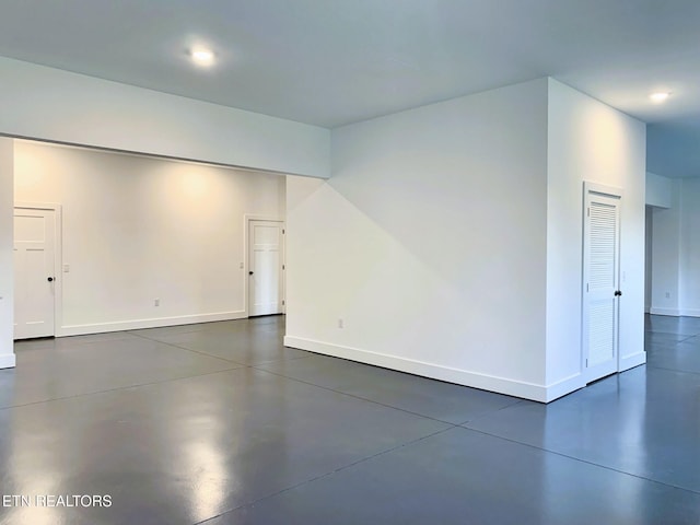 116 Duseth Dr, Sweetwater, TN 37874 - unfurnished room with finished concrete flooring and recessed lighting