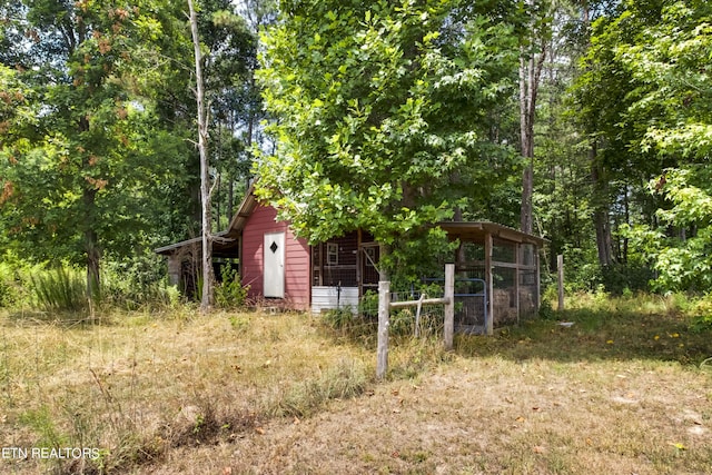 view of outdoor structure