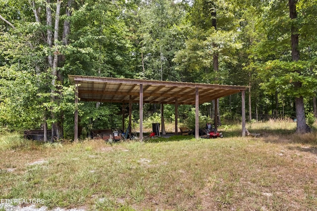 view of yard featuring a carport