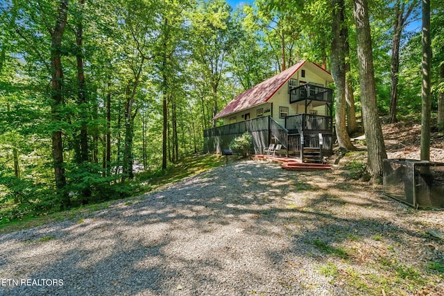 view of yard with a deck