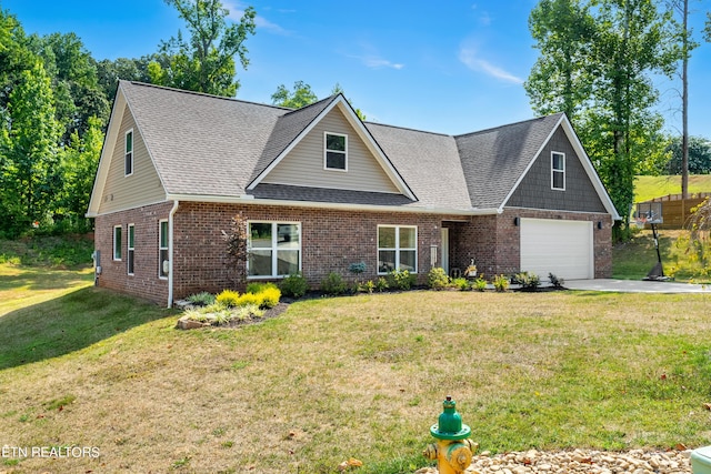 view of front facade featuring a garage and a front lawn