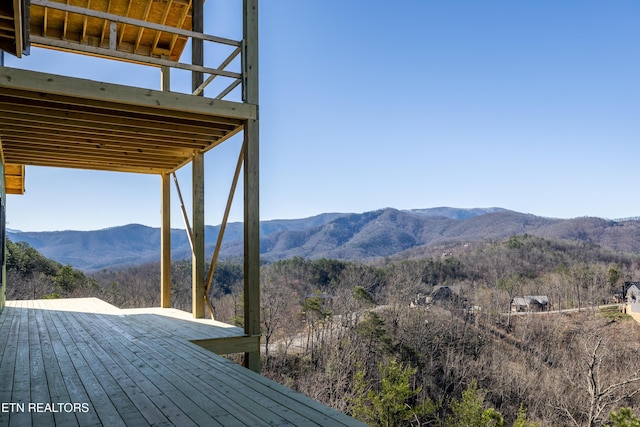 view of mountain feature