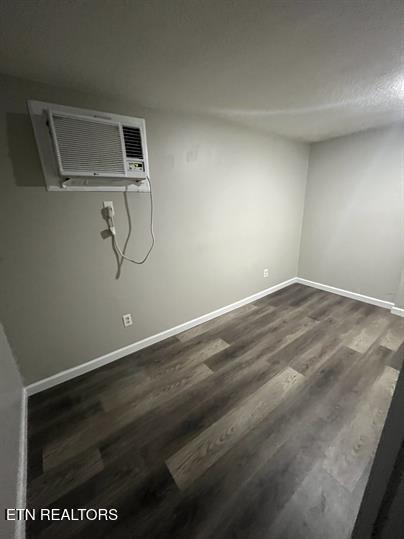 705 W Race St, Kingston, TN 37763 - photo 26