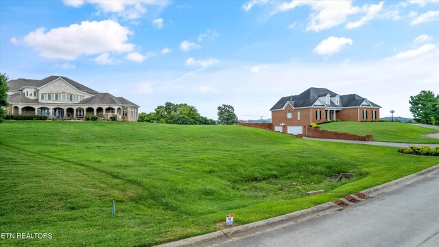 Listing photo 2 for 825 Berkeley Dr, Morristown TN 37814