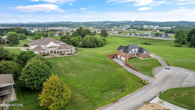 Listing photo 3 for 825 Berkeley Dr, Morristown TN 37814