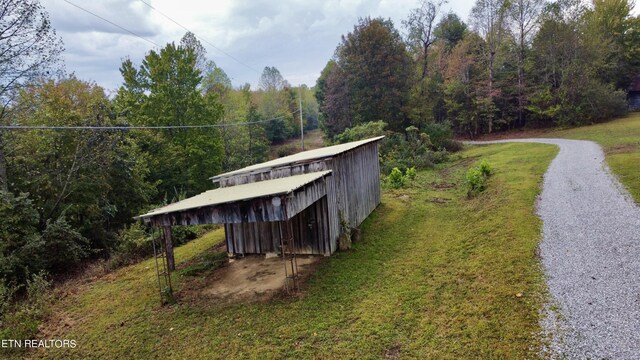 760 Rock House Rd, Pioneer, TN 37847