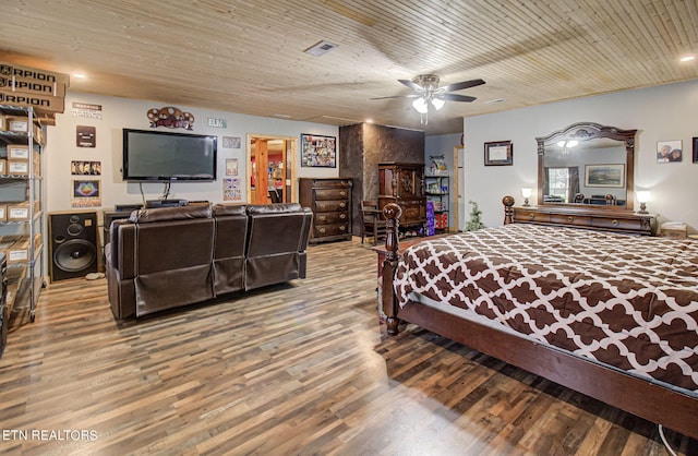 bedroom with wood-type flooring and ceiling fan