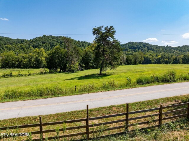 701 Paint Rock Valley Rd, Philadelphia, TN 37846