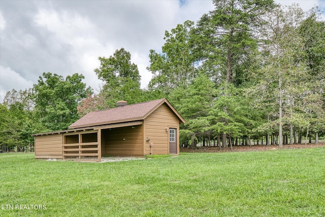 exterior space with an outbuilding