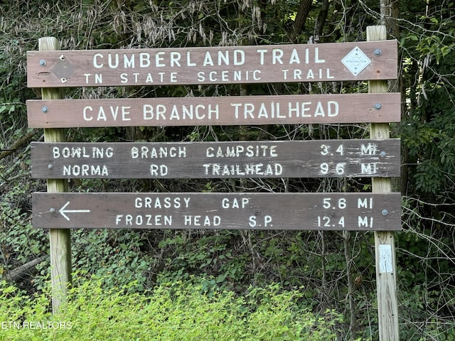 Smokey Creek Rd, Huntsville, TN 37756