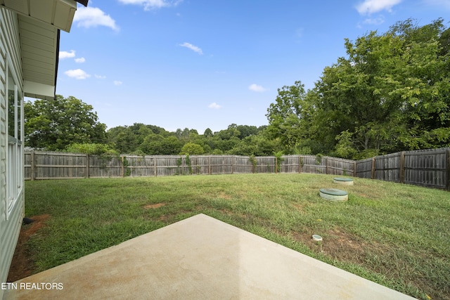 1505 Griffitts Blvd, Maryville, TN 37803 - view of yard with a fenced backyard and a patio