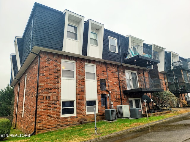 exterior space featuring central air condition unit