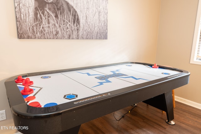 playroom featuring hardwood / wood-style floors