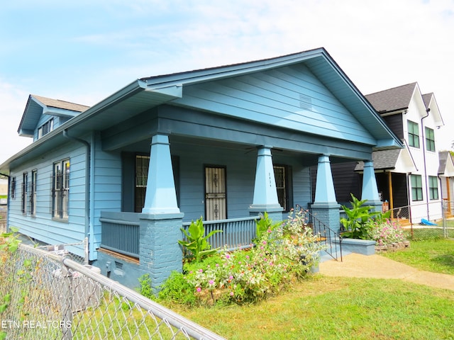 view of front of home featuring covered porch